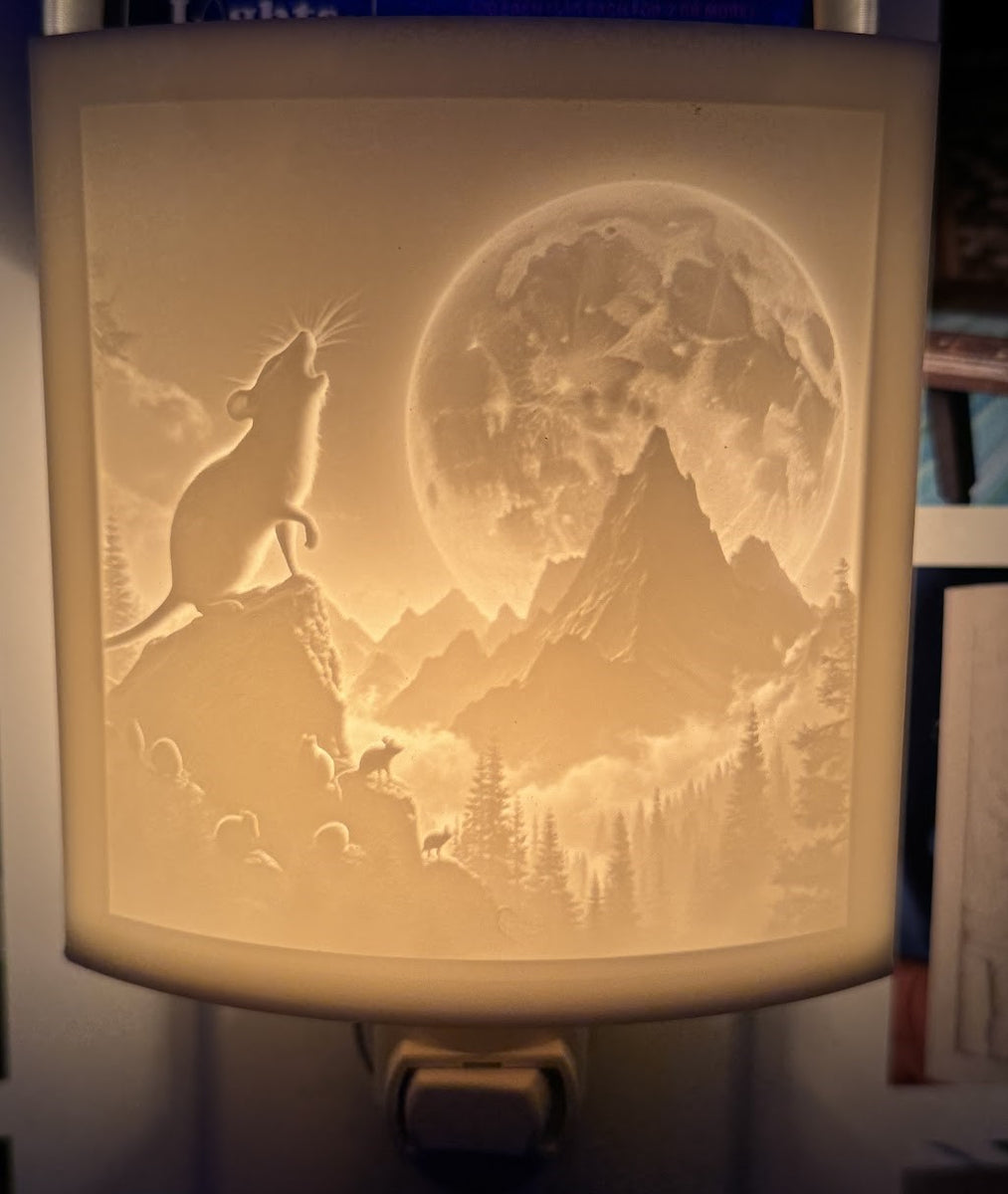 【中古】 At Night They Howl At The Moon Thin Crescent Moon over Cherry Hill and the Smith Tower